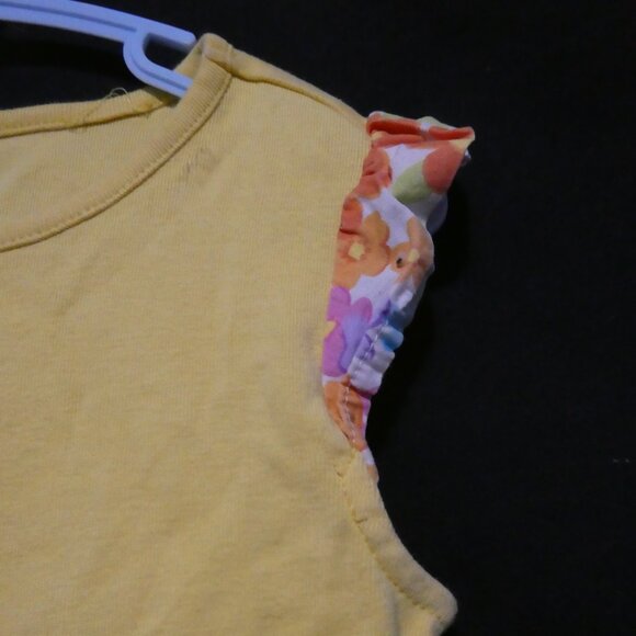 GYMBOREE | size 5 | Yellow Sleeveless Top with Floral Design - Picture 5 of 14
